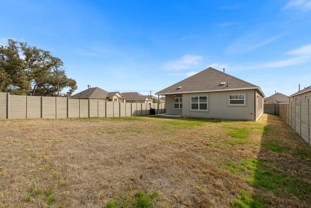 104 Blue Blaze TRL, Georgetown, TX 78628