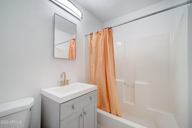 2148 W HAZELWOOD Street, Phoenix, AZ 85015