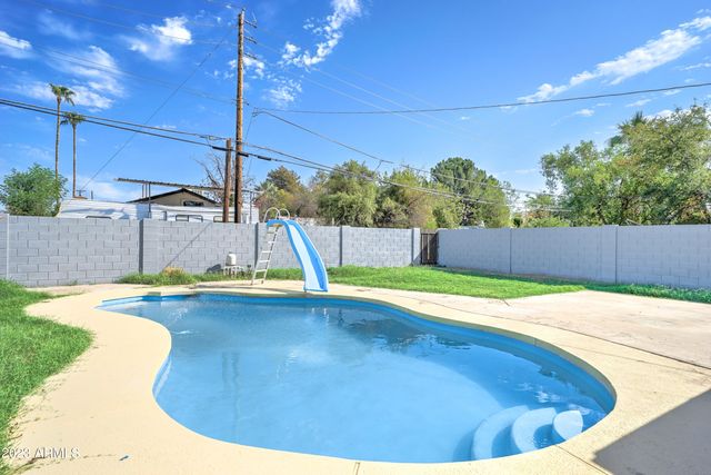 2148 W HAZELWOOD Street, Phoenix, AZ 85015