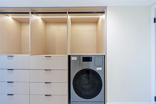 20505 E Country Club Dr 1133, Aventura, FL 33180