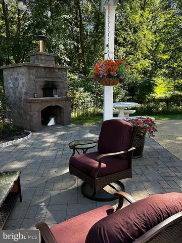 5823 ALLERDALE CT, Hughesville, MD 20637