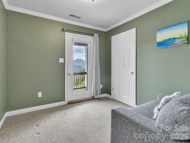 1231 Grandeur Heights, Clyde, NC 28721