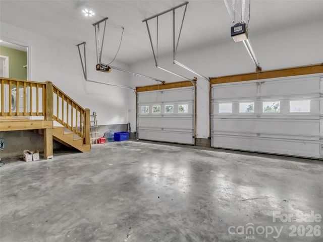 1231 Grandeur Heights, Clyde, NC 28721