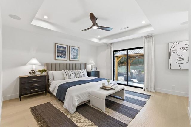 999 Andover Way, Los Altos, CA 94024