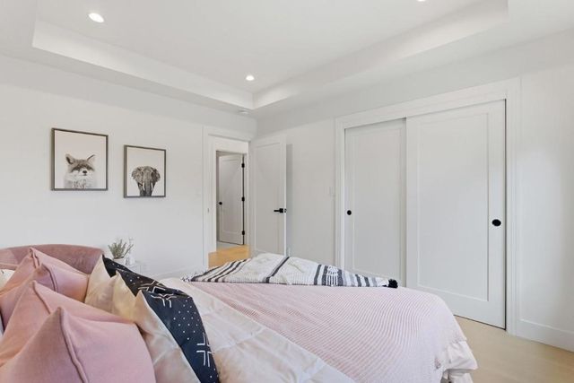 999 Andover Way, Los Altos, CA 94024