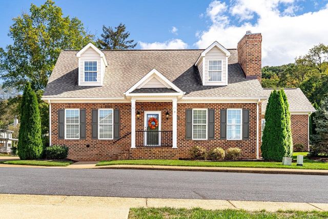 70 PEYTON RANDOLPH CT, Harrisonburg, VA 22802