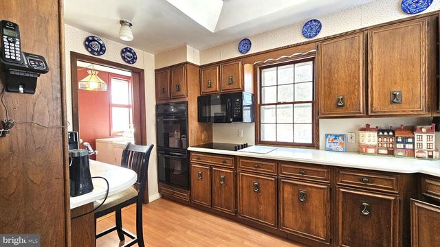 223 PENN ROCKY HILL RD, Pennington, NJ 08534