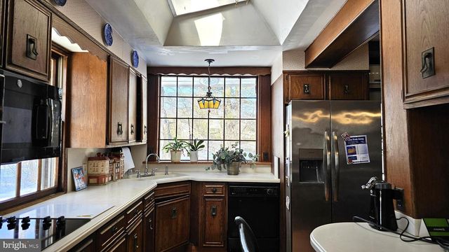 223 PENN ROCKY HILL RD, Pennington, NJ 08534