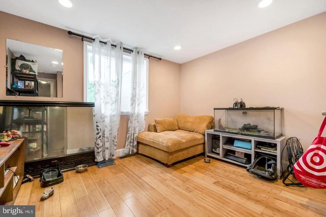 1833 E ALBERT ST, Philadelphia, PA 19125