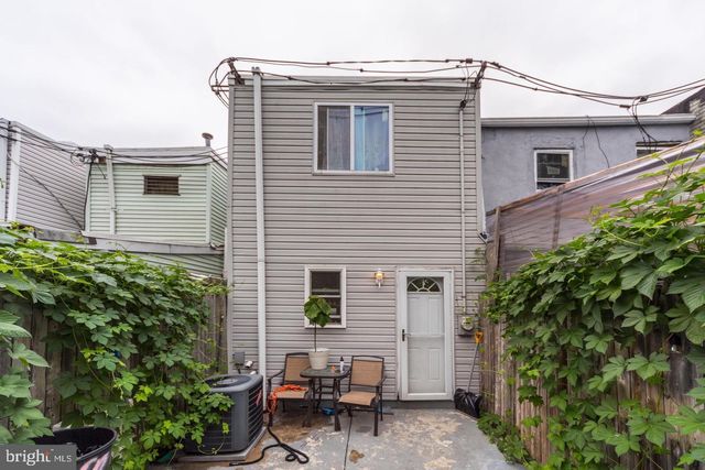 1833 E ALBERT ST, Philadelphia, PA 19125