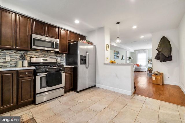 1833 E ALBERT ST, Philadelphia, PA 19125