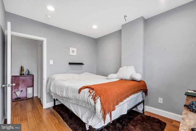 1833 E ALBERT ST, Philadelphia, PA 19125