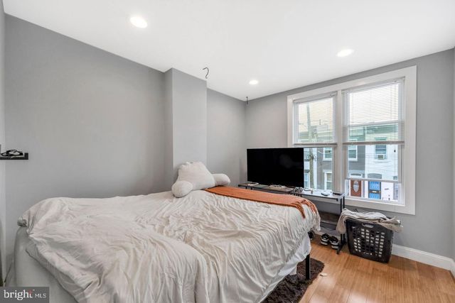 1833 E ALBERT ST, Philadelphia, PA 19125