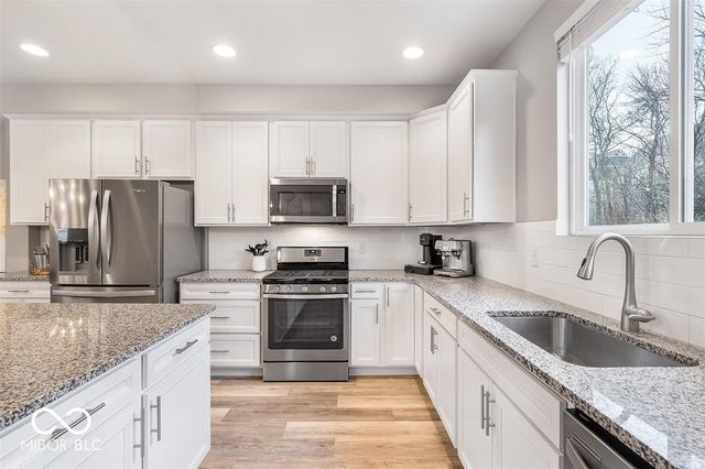 16031 Barringer Court, Westfield, IN 46074