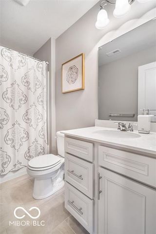 16031 Barringer Court, Westfield, IN 46074