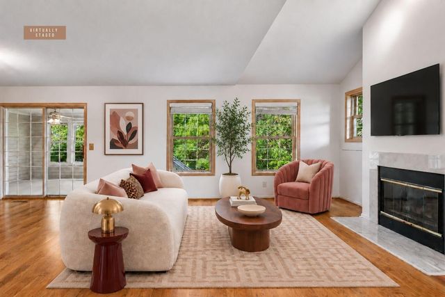4902 Bayswater Road, Minnetonka, MN 55345