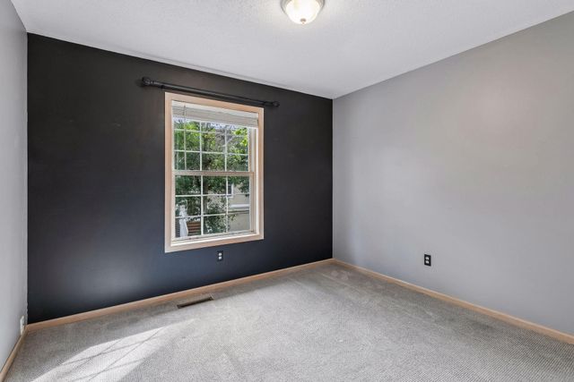 4902 Bayswater Road, Minnetonka, MN 55345