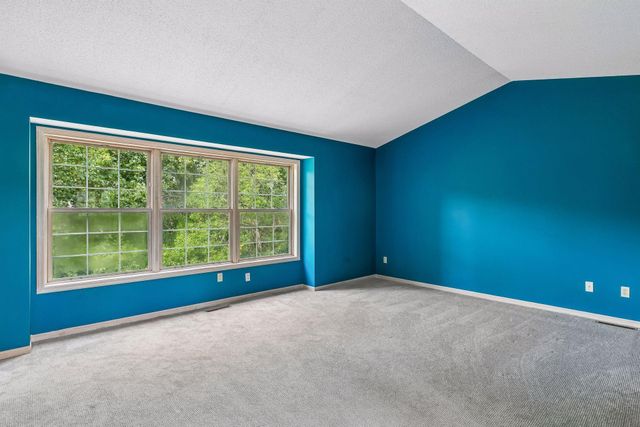 4902 Bayswater Road, Minnetonka, MN 55345