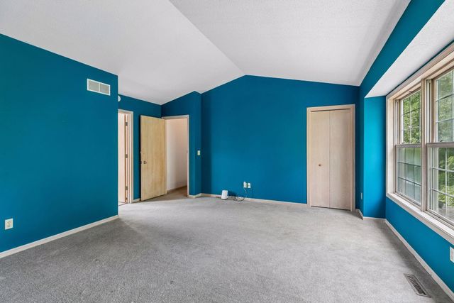 4902 Bayswater Road, Minnetonka, MN 55345