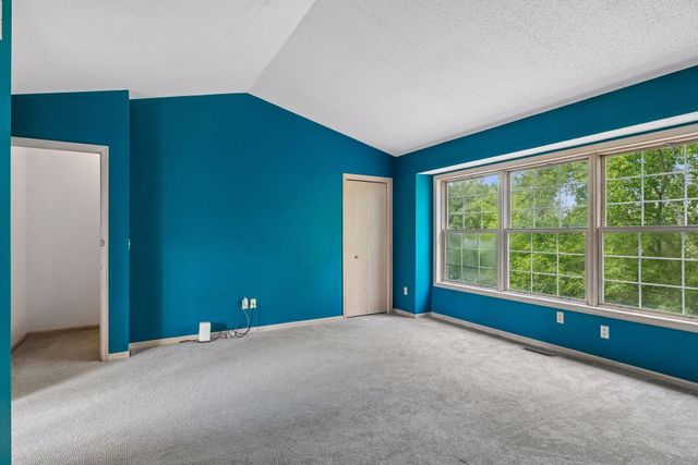 4902 Bayswater Road, Minnetonka, MN 55345