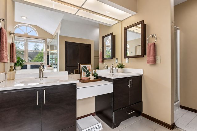 4902 Bayswater Road, Minnetonka, MN 55345
