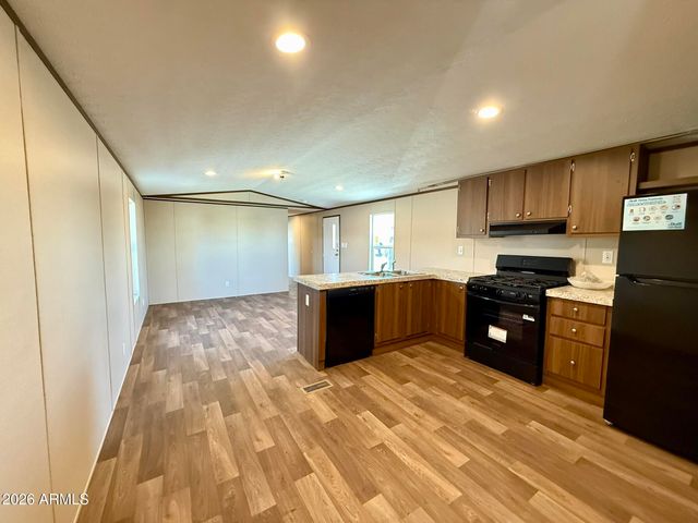 9501 E Broadway Road 174, Mesa, AZ 85208