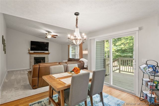 504 Timber Ridge, Borden, IN 47106