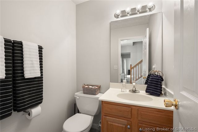 504 Timber Ridge, Borden, IN 47106