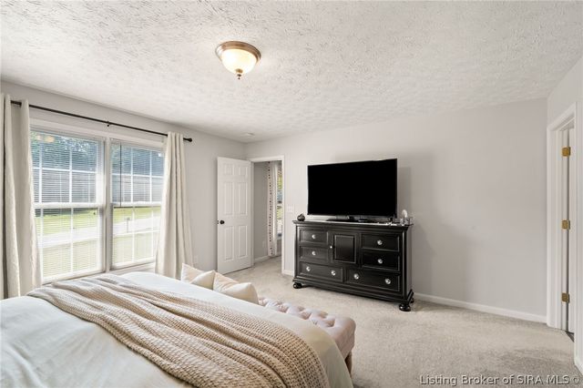 504 Timber Ridge, Borden, IN 47106