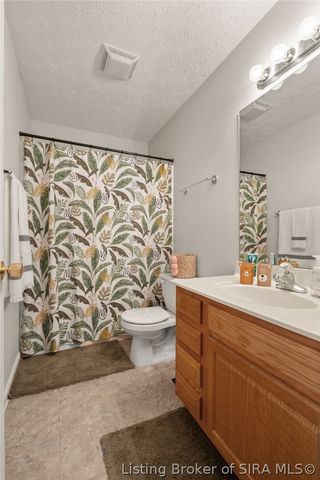 504 Timber Ridge, Borden, IN 47106