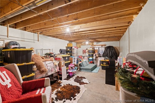 504 Timber Ridge, Borden, IN 47106