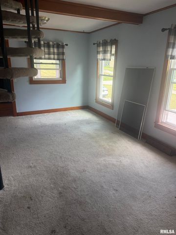 2127 W 51ST Street, Davenport, IA 52806