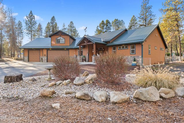 28615 N Milan Rd, Chattaroy, WA 99003