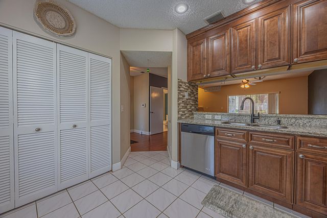 10931 Sea Hibiscus Lane, Tamarac, FL 33321