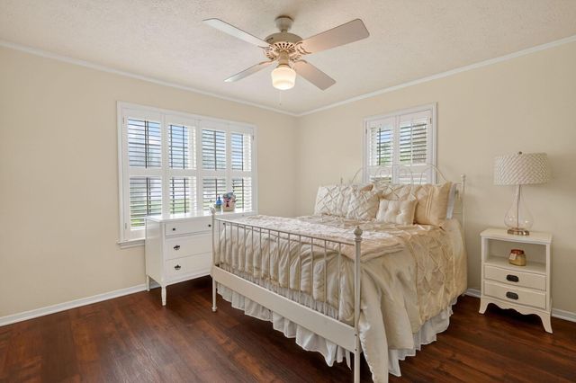 1022 Rose Circle, College Station, TX 77840