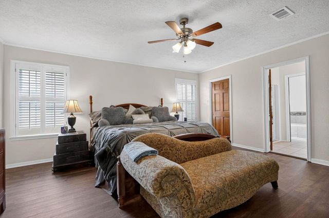 1022 Rose Circle, College Station, TX 77840