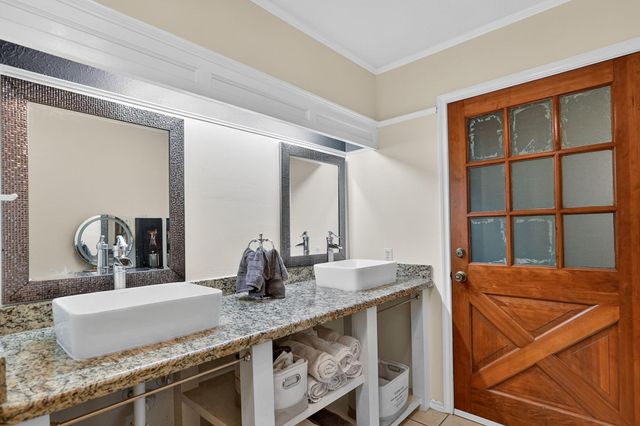 1022 Rose Circle, College Station, TX 77840