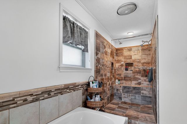 1022 Rose Circle, College Station, TX 77840