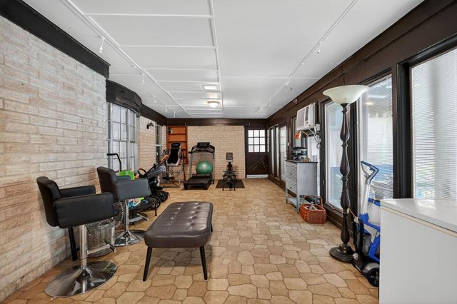 1022 Rose Circle, College Station, TX 77840