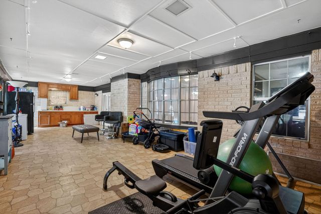 1022 Rose Circle, College Station, TX 77840