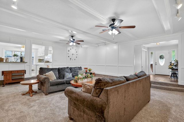1022 Rose Circle, College Station, TX 77840