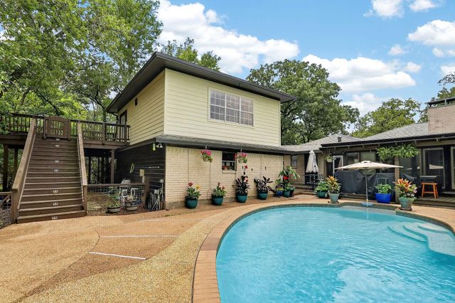 1022 Rose Circle, College Station, TX 77840