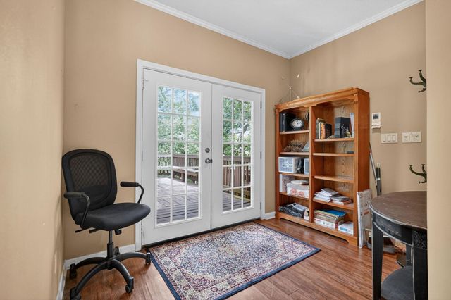 1022 Rose Circle, College Station, TX 77840