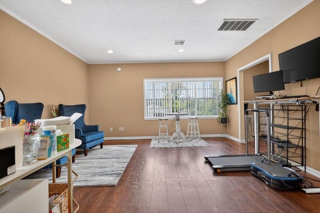 1022 Rose Circle, College Station, TX 77840