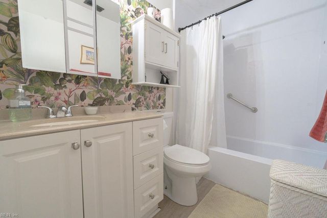1805 Saranac CT, Virginia Beach, VA 23453