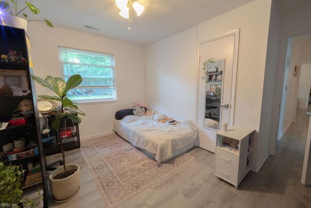 1805 Saranac CT, Virginia Beach, VA 23453