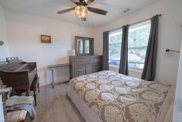 1805 Saranac CT, Virginia Beach, VA 23453