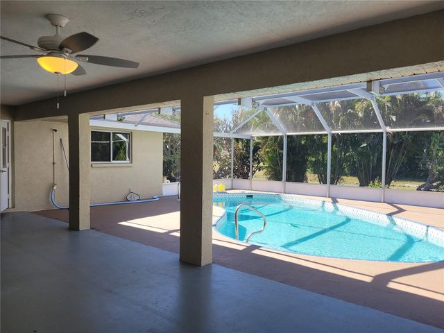 1700 BLUE LAKE CIRCLE, Punta Gorda, FL 33983