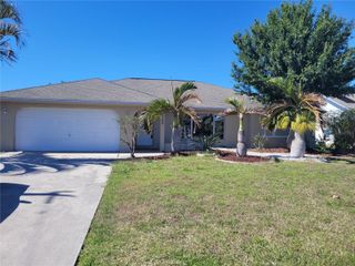 1700 BLUE LAKE CIRCLE, Punta Gorda, FL 33983