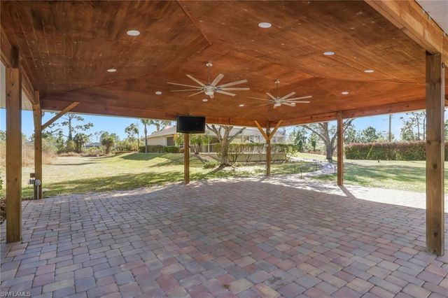 1105 Milwaukee BLVD, Lehigh Acres, FL 33974